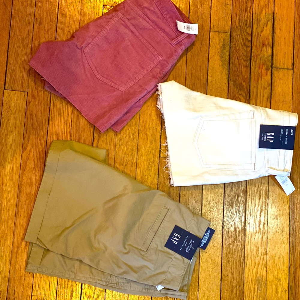 3 GAP SHORTS (HIGH RISE) NWT